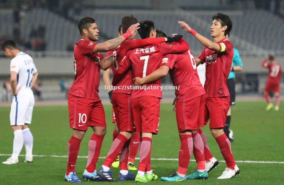 星空体育-阿尔克马尔客场大捷,晋级前景一片光明