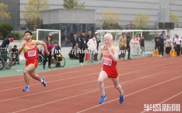 运动员们挑战极限,超越自我 运动员们挑战极限,超越自我