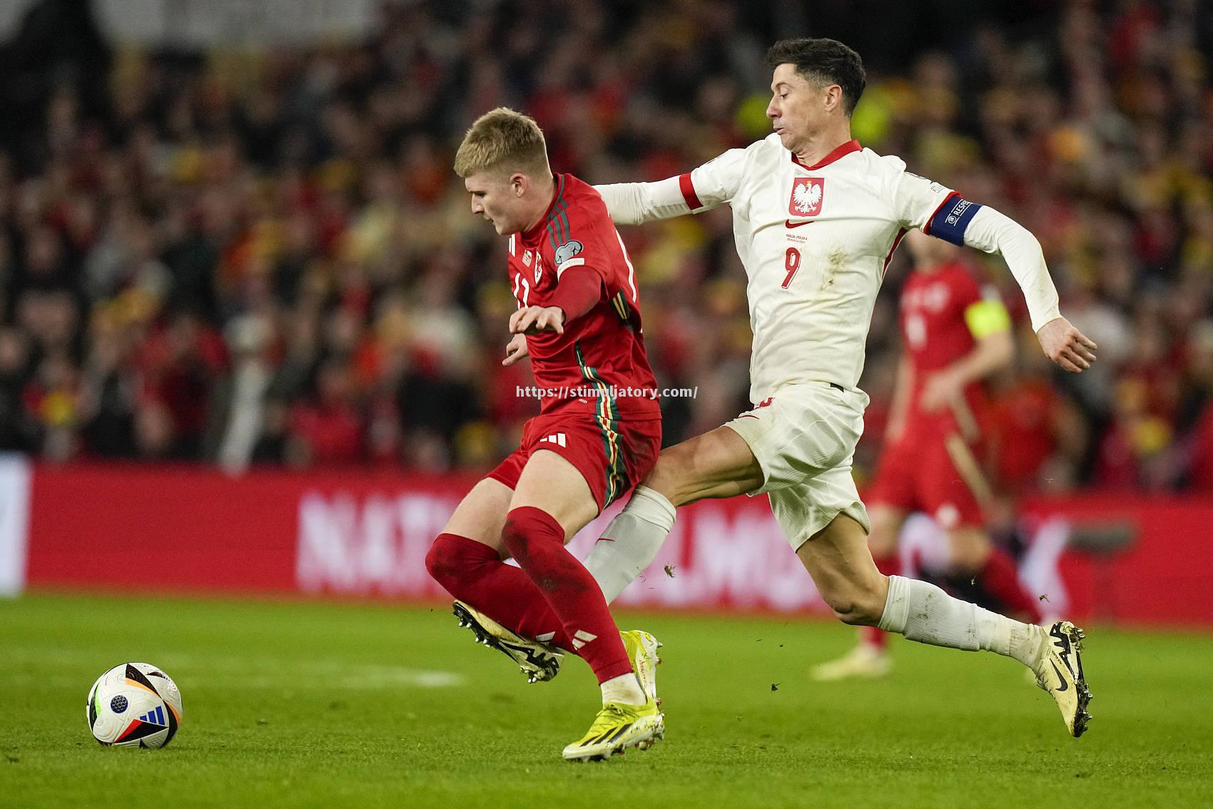 星空体育-乌克兰队在欧预赛中取得连胜球迷欣喜若狂