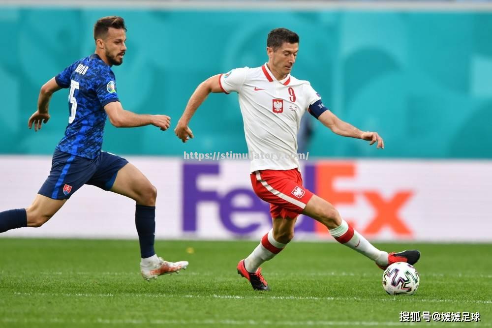 乌克兰队在欧预赛中取得连胜球迷欣喜若狂 乌克兰队在欧预赛中取得连胜球迷欣喜若狂