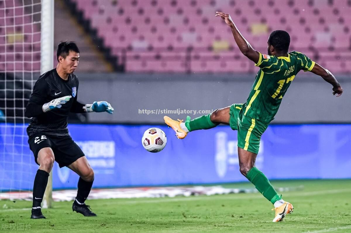 星空体育-青岛黄海主场不敌重庆力帆,保级形势岌岌可危