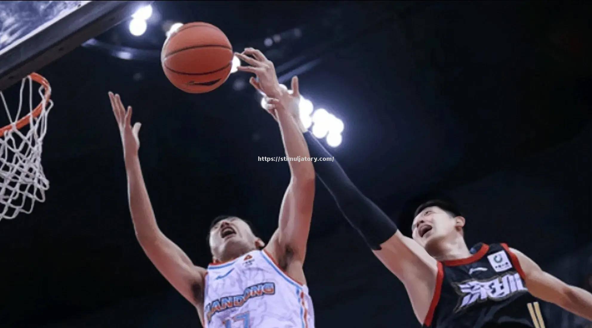 星空体育-深圳男篮备战全队备战,冲击胜利