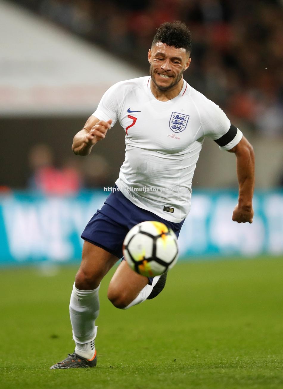 意大利险胜保加利亚,因西涅神奇扳平 意大利险胜保加利亚,因西涅神奇扳平