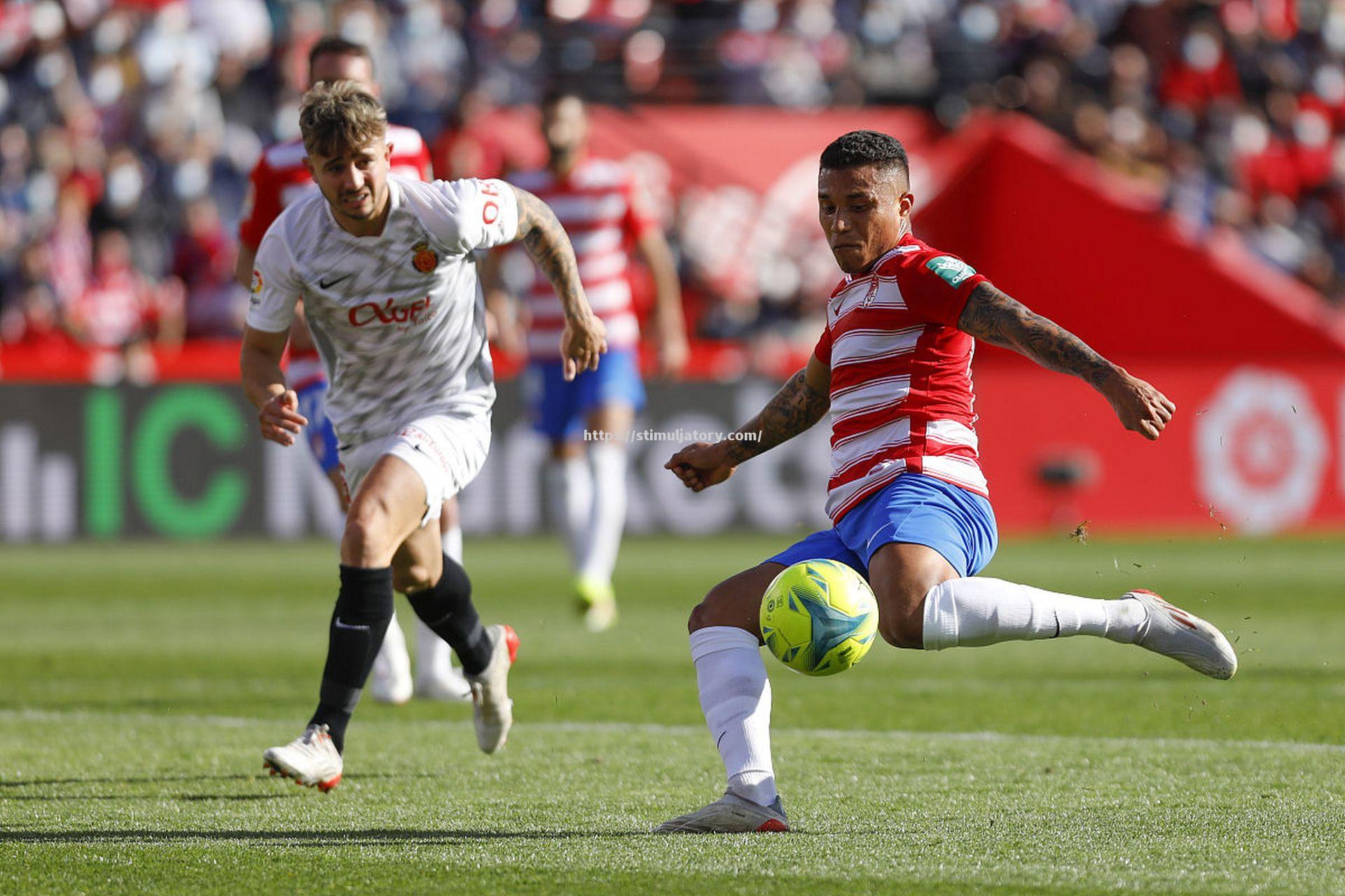 格拉纳达客场落败,球队需寻找突破口 格拉纳达客场落败,球队需寻找突破口