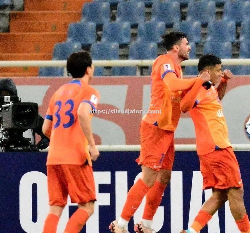 阿尔梅里亚客场惊险赢球,晋级排名 阿尔梅里亚客场惊险赢球,晋级排名