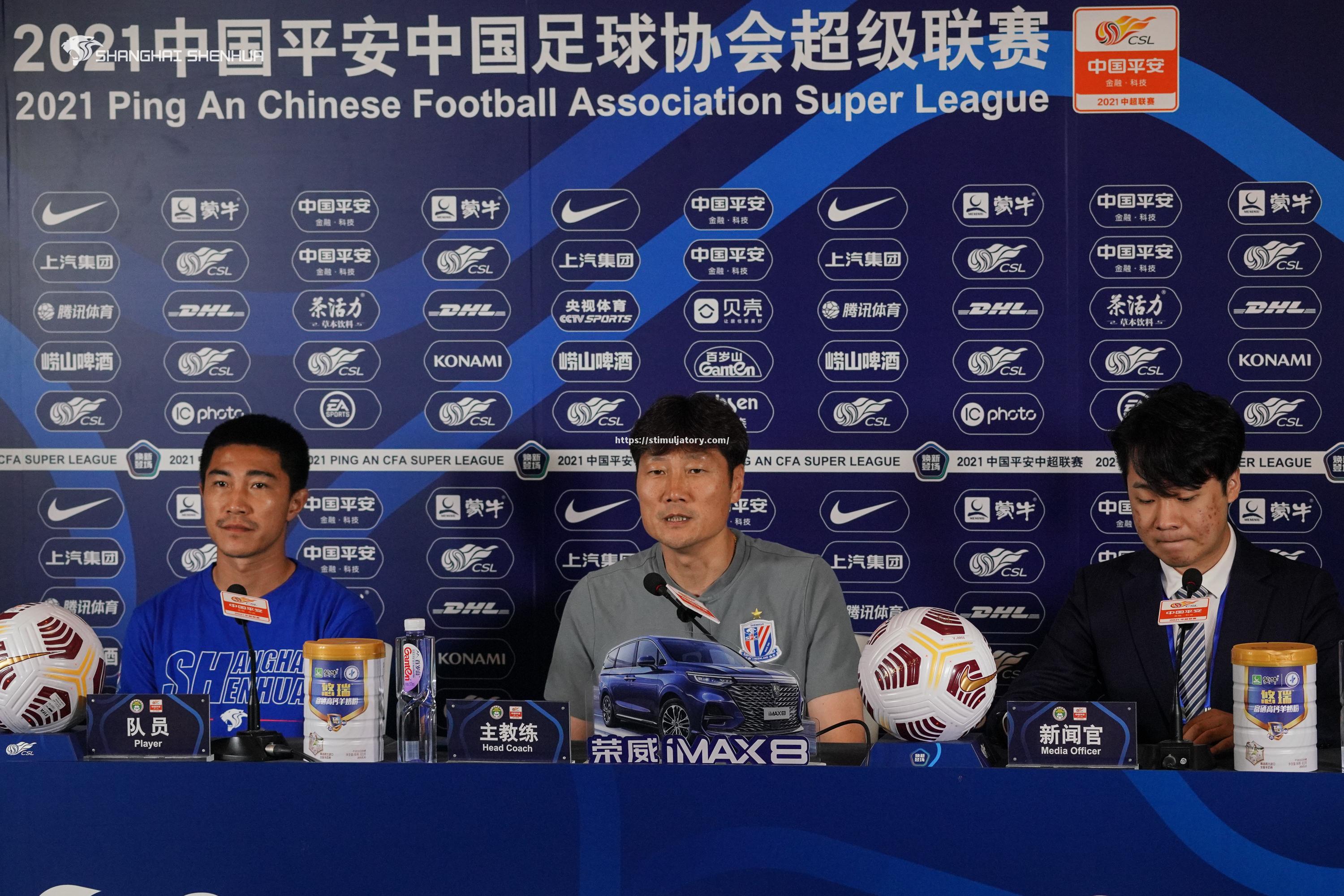 球队战绩持续走高,球员信心满满备战下一场比赛 球队战绩持续走高,球员信心满满备战下一场比赛