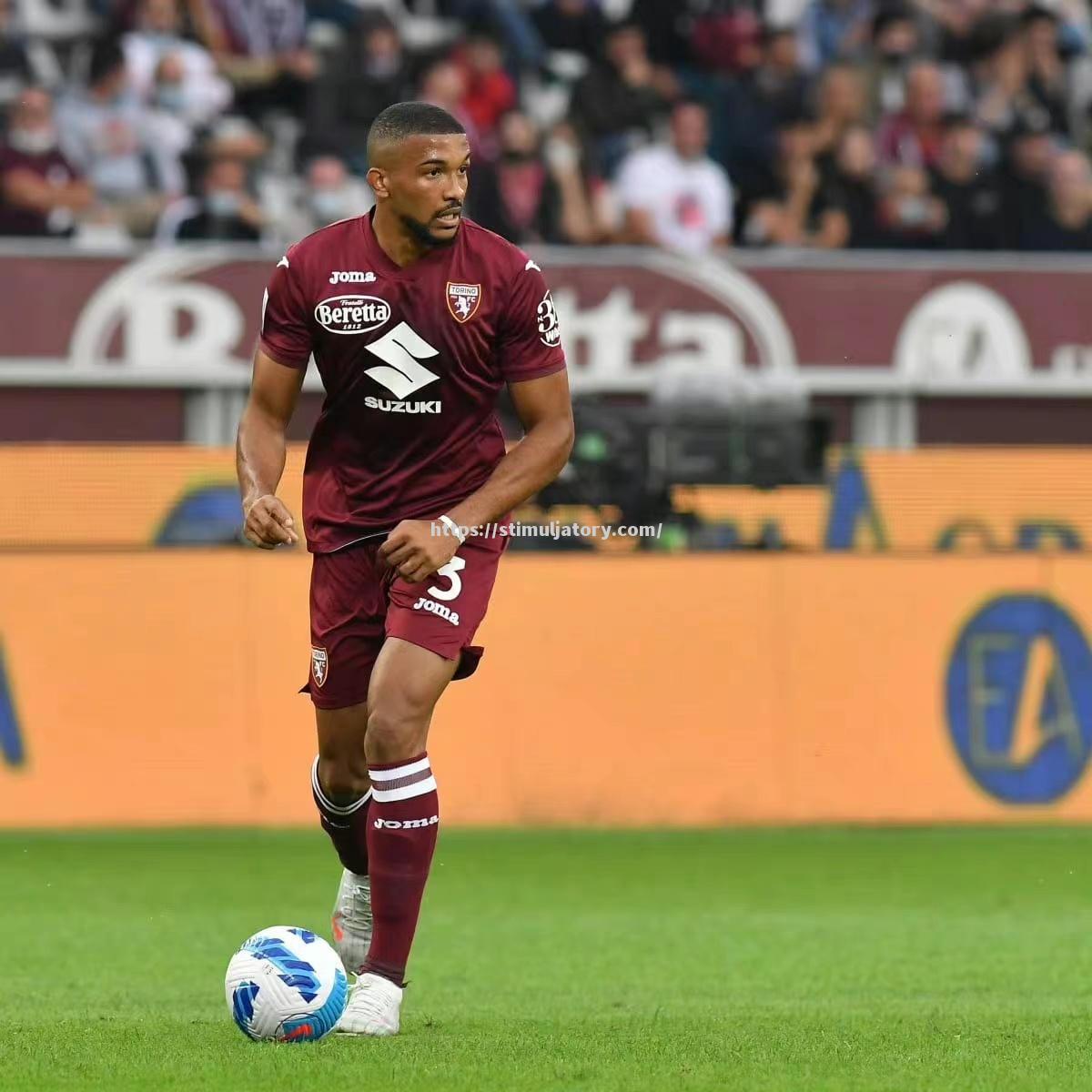 星空体育-里尔战胜都灵,展现出色的比赛实力