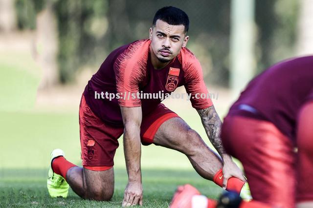 球员因违规行为受到处罚,引发舆论热议 球员因违规行为受到处罚,引发舆论热议