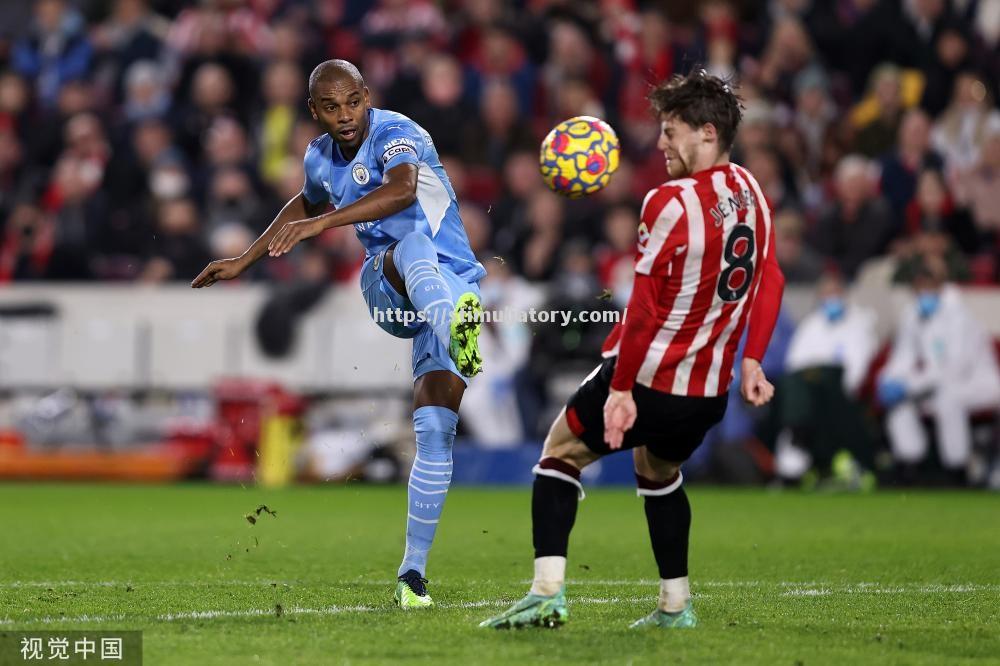 星空体育-曼城连胜,继续保持领先地位