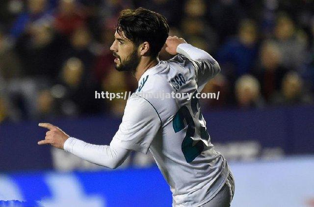 星空体育-皇家马德里逆袭扳平比分,晋级形势不乐观