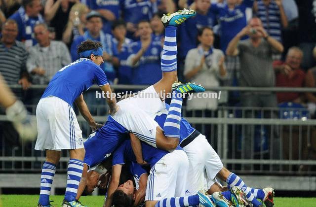 星空体育-沙尔克在比赛中展现出强大实力