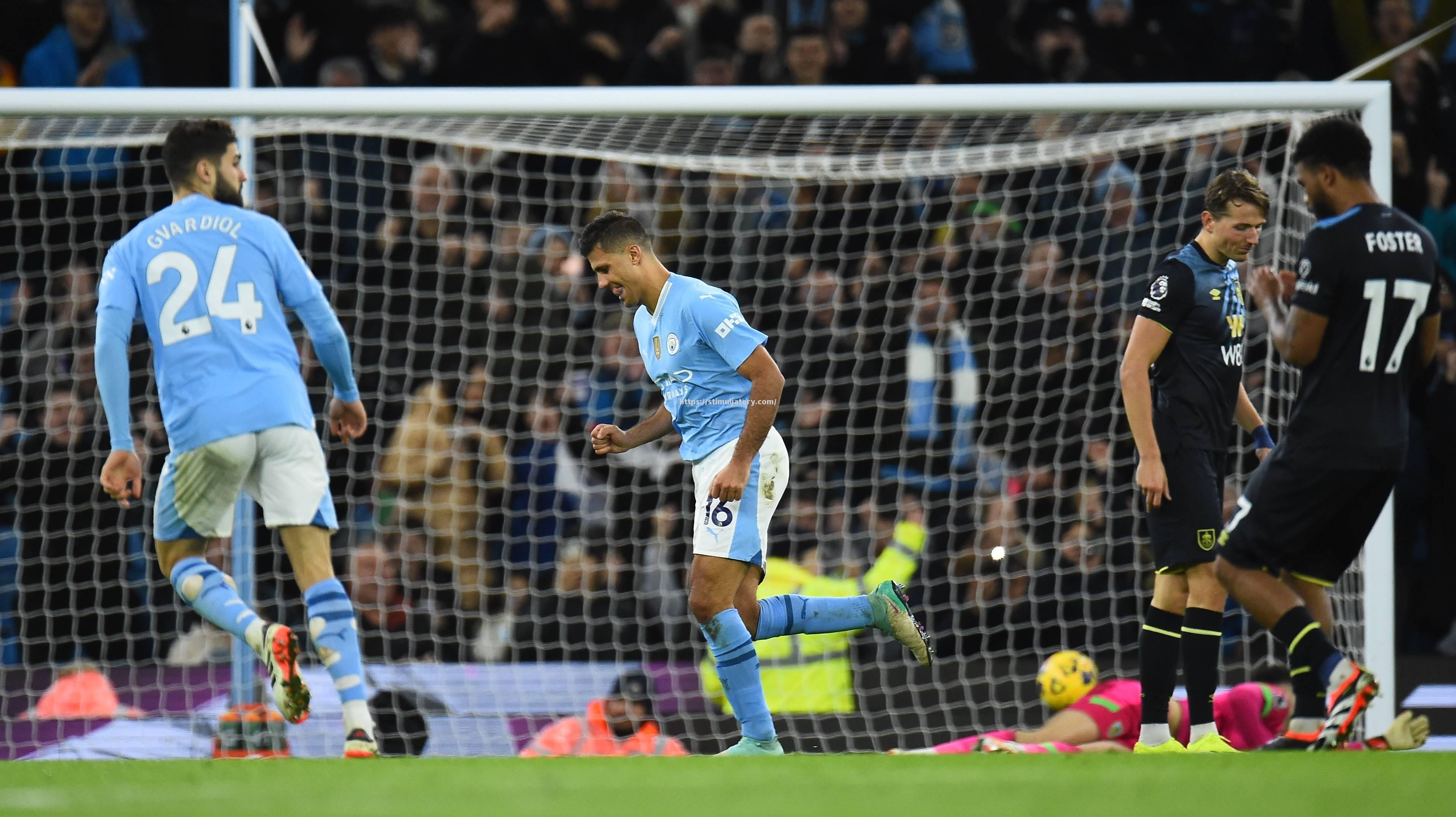 星空体育-曼城技高一筹,展现实力稳健取得比赛胜利