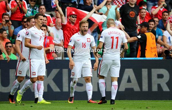 星空体育-葡萄牙篮球冠军联赛明日精彩对决