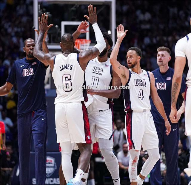 快船球员集体伤退,抢七战告负 快船球员集体伤退,抢七战告负