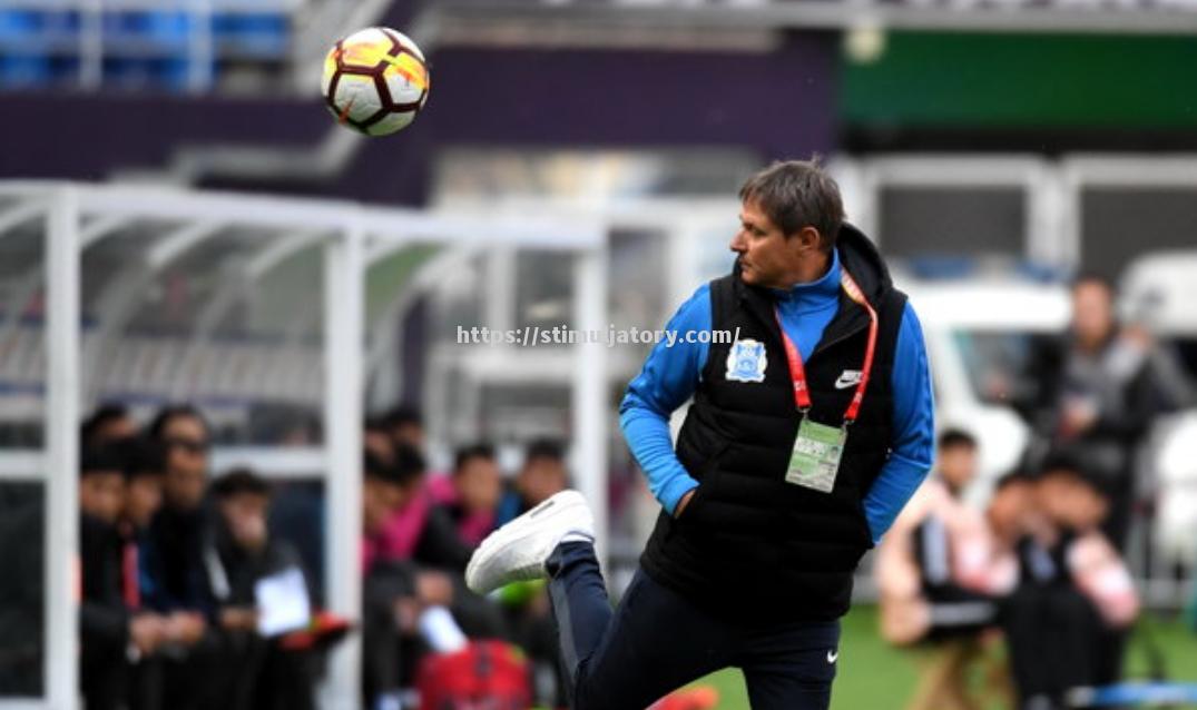 天津泰达连续三轮不胜，主帅施压球员调整状态