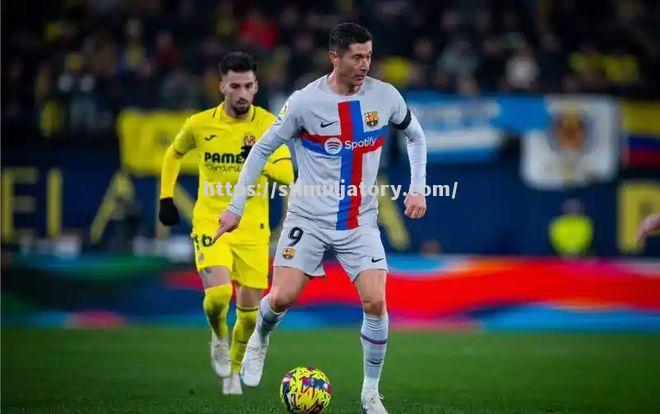 巴萨球队主场击败对手积分晋级