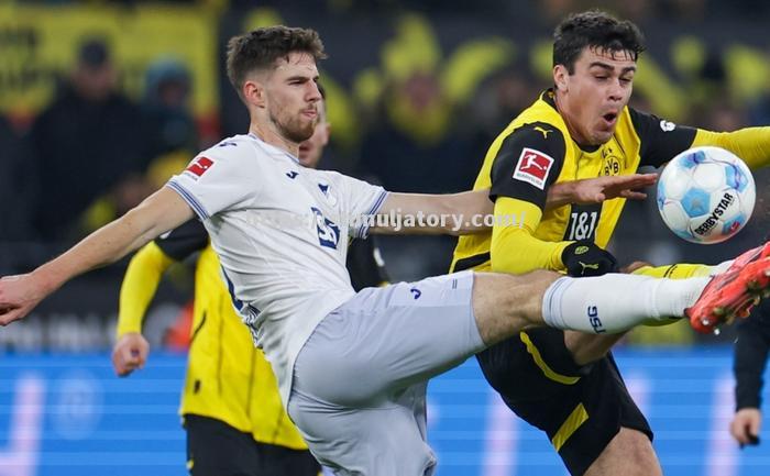 星空体育-拜仁横扫对手,德甲劲旅轻松晋级