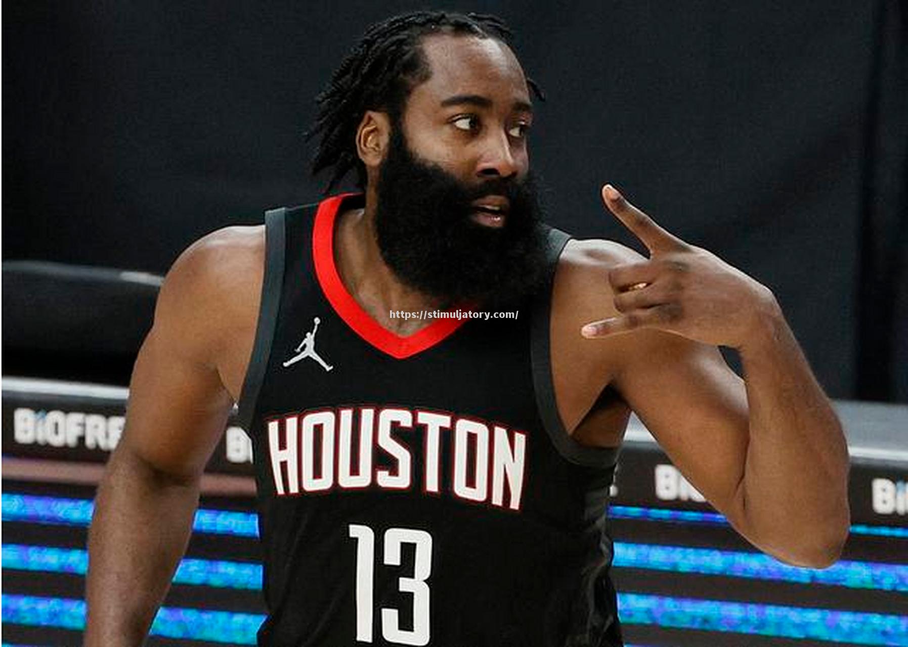 火箭队新援表现抢眼,为球队带来转机 火箭队新援表现抢眼,为球队带来转机