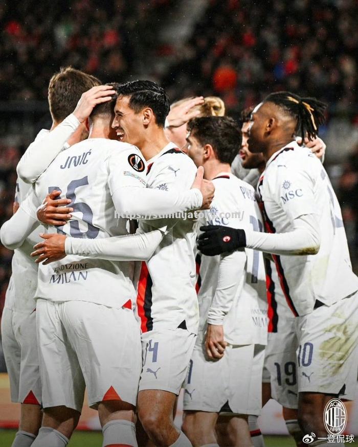 利物浦利矯独占,成功晋级欧冠半决赛 利物浦利矯独占,成功晋级欧冠半决赛