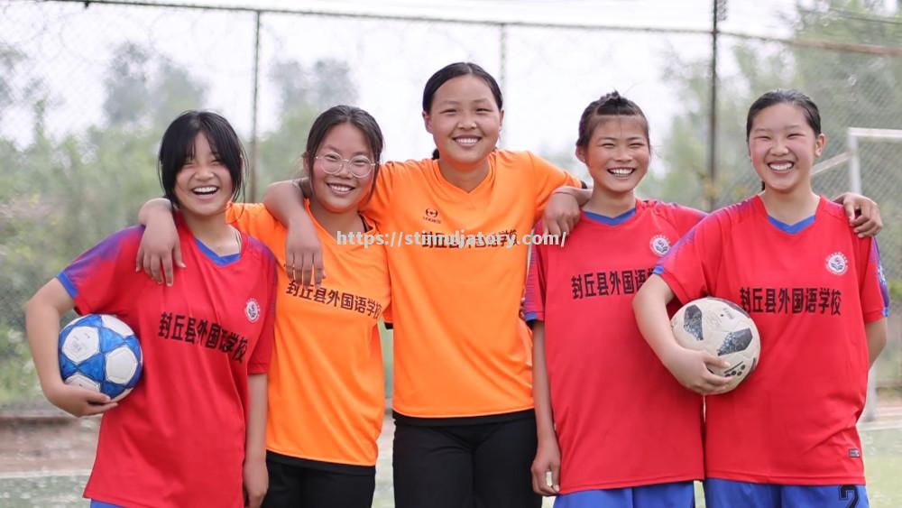 国际足球赛场,女队伍勇气无限 国际足球赛场,女队伍勇气无限