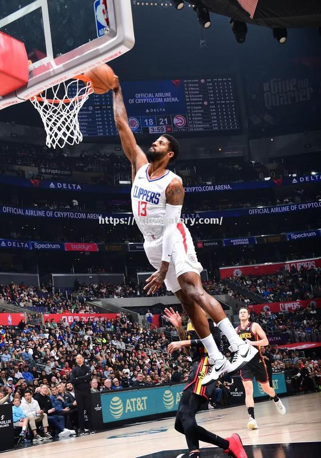 步行者主场大胜老鹰，双塔表现实力压倒对手