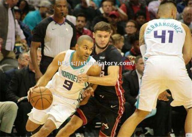 星空体育-白边分+，热火强势击败黄蜂