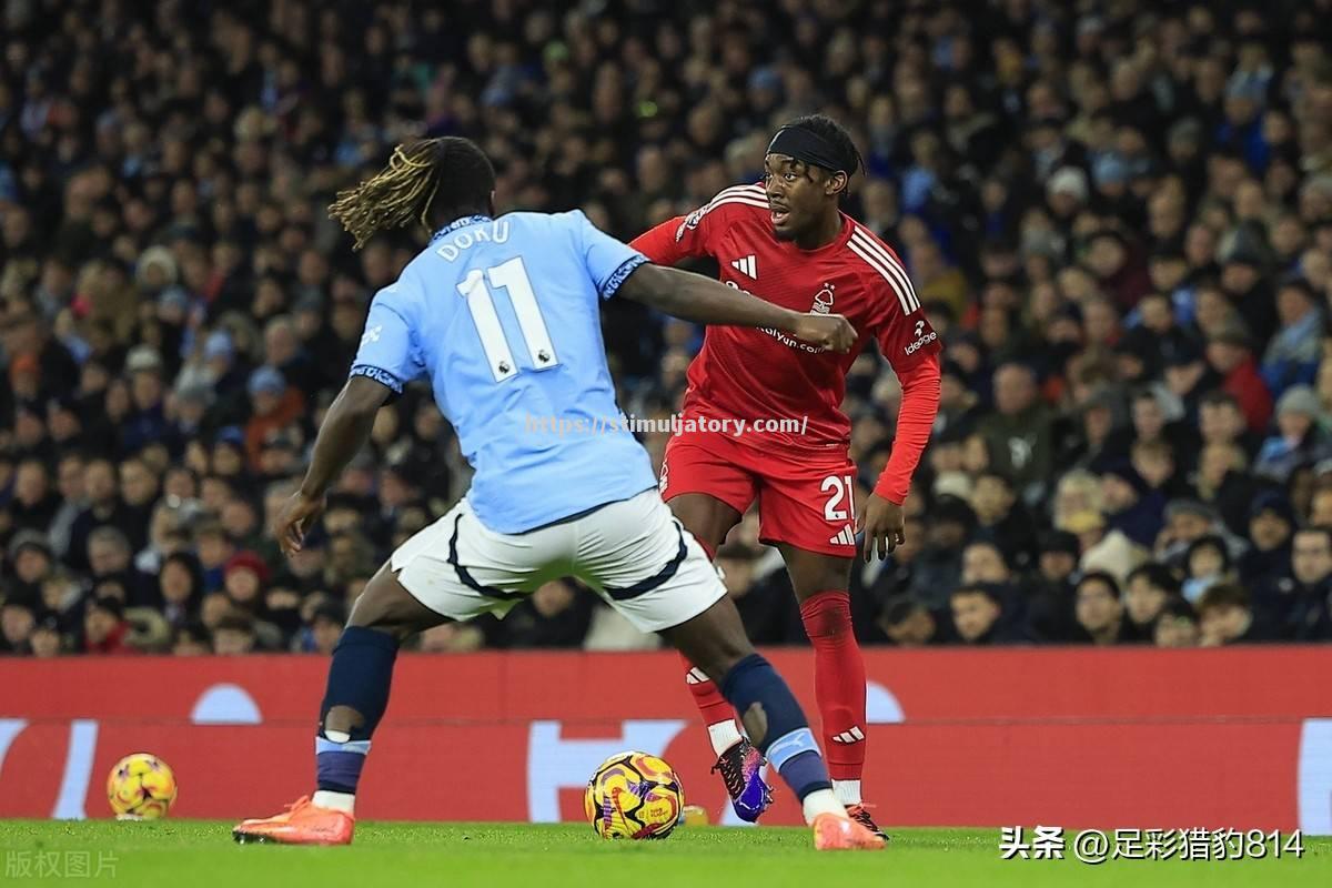 星空体育-曼联成功反弹,涅槃重生实力凸显