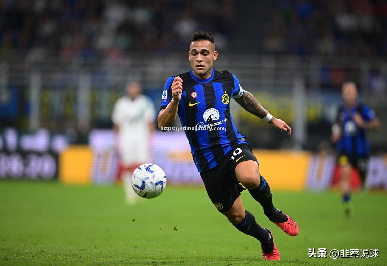 星空体育-西甲劲旅前锋因伤告别赛季,困扰重重低迷期