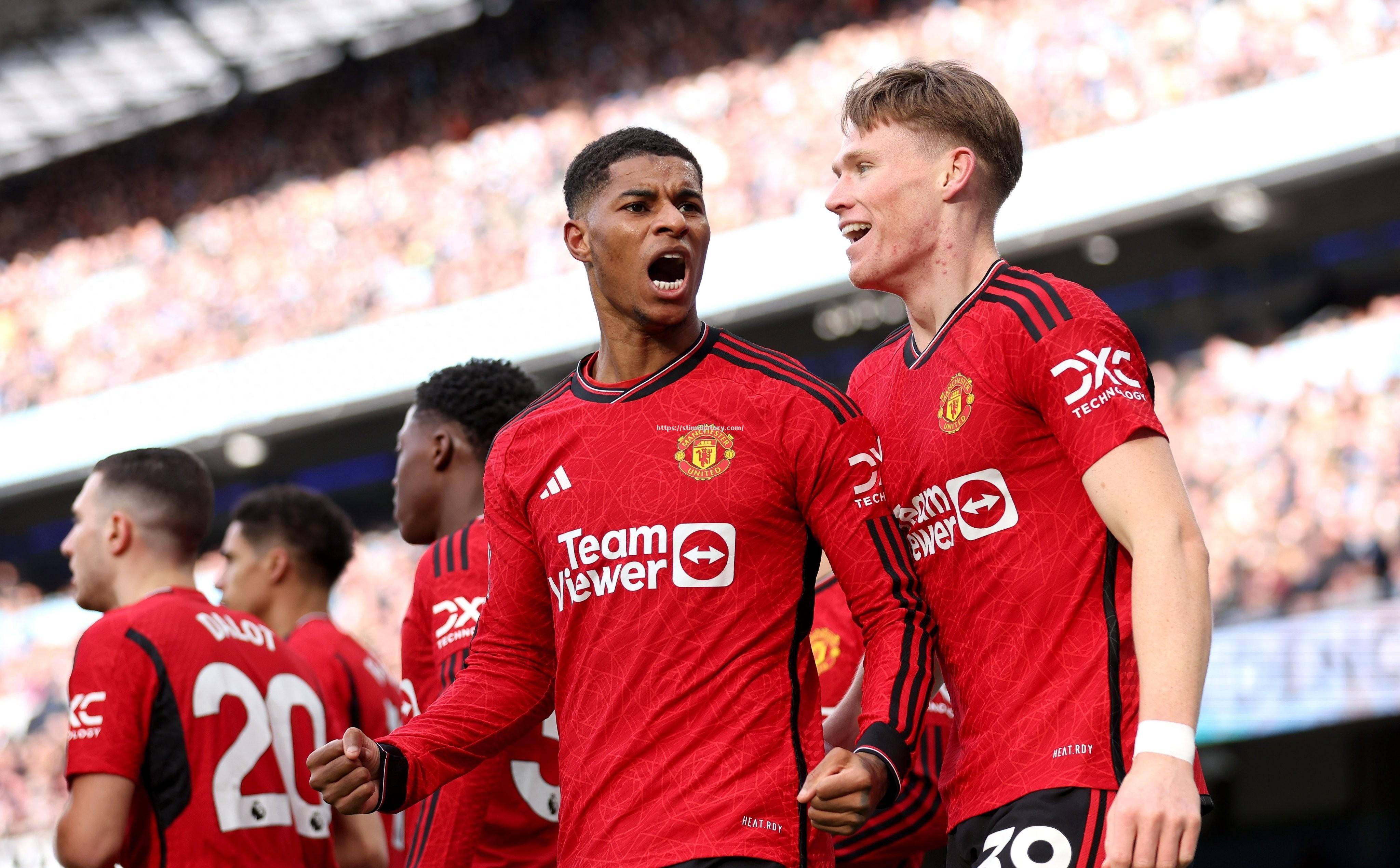 曼联球员表现低迷,球迷情绪起伏不定 曼联球员表现低迷,球迷情绪起伏不定