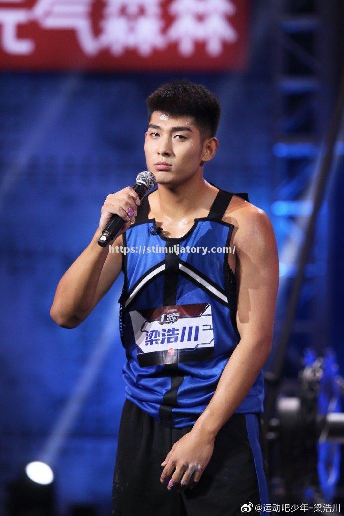 星空体育-教练战术缜密备战,带领队取得胜利