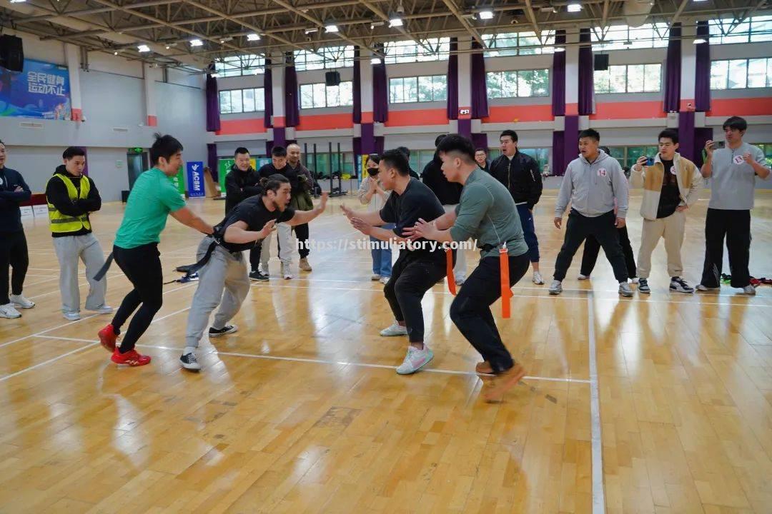 凯泽斯劳滕宣布球队教练组调整,迎接新挑战 凯泽斯劳滕宣布球队教练组调整,迎接新挑战