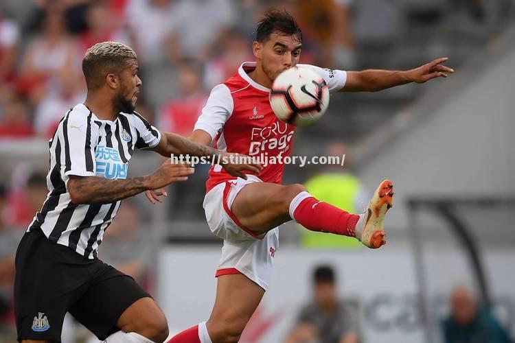 星空体育-国际级足球豪强即将在球场上交锋